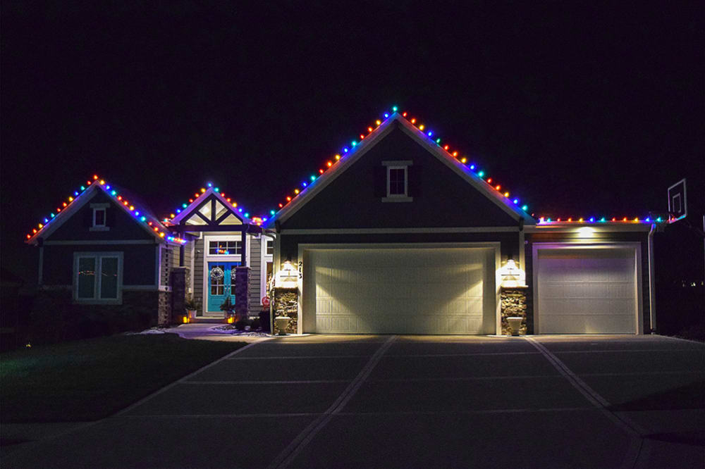 Holiday Lighting Installation Lee's Summit Tis the Season